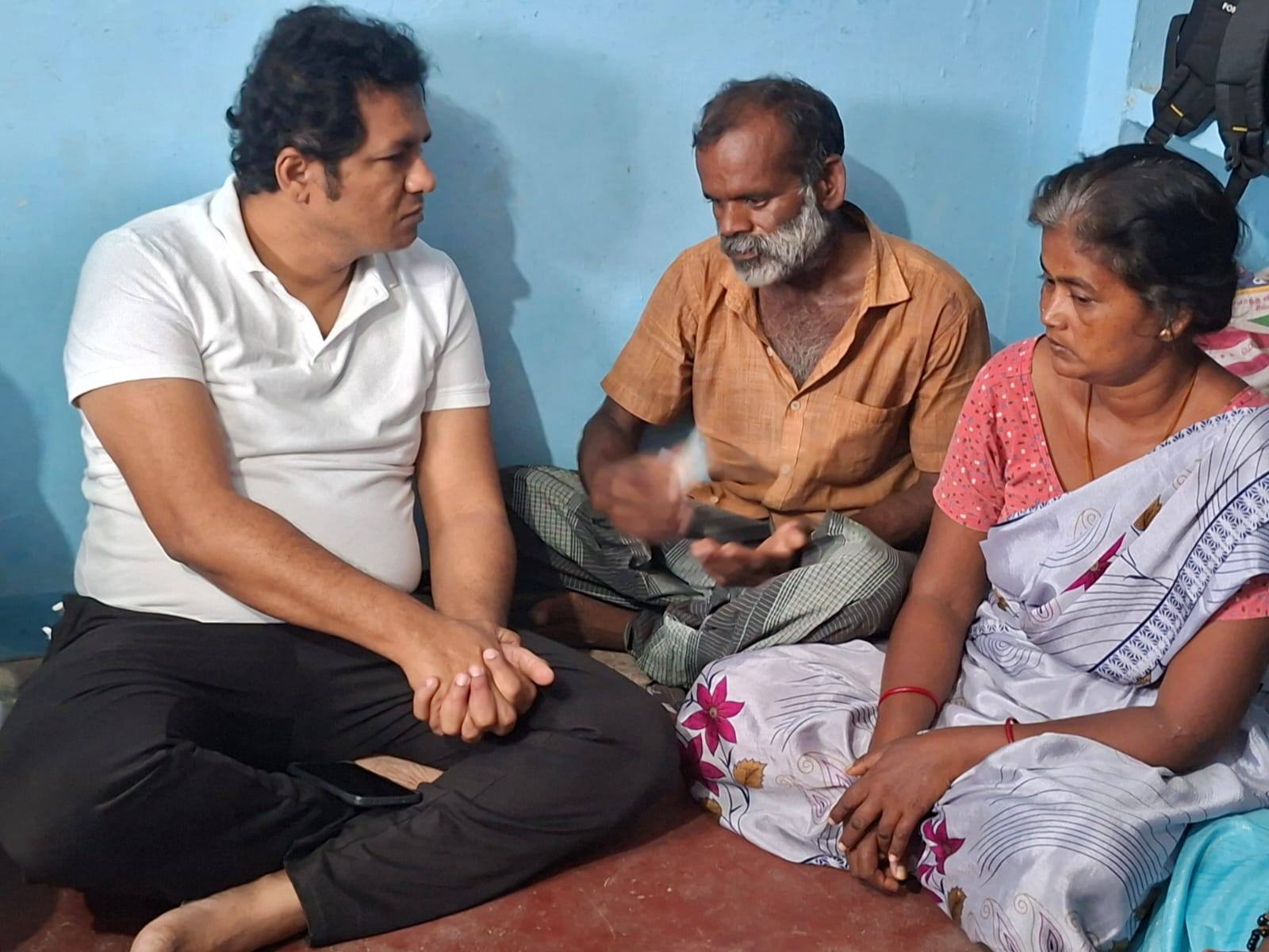 Rahul Gandhi and Perumalsamy TNCC Leaders Condolences for the family of Vilathikulam Victim